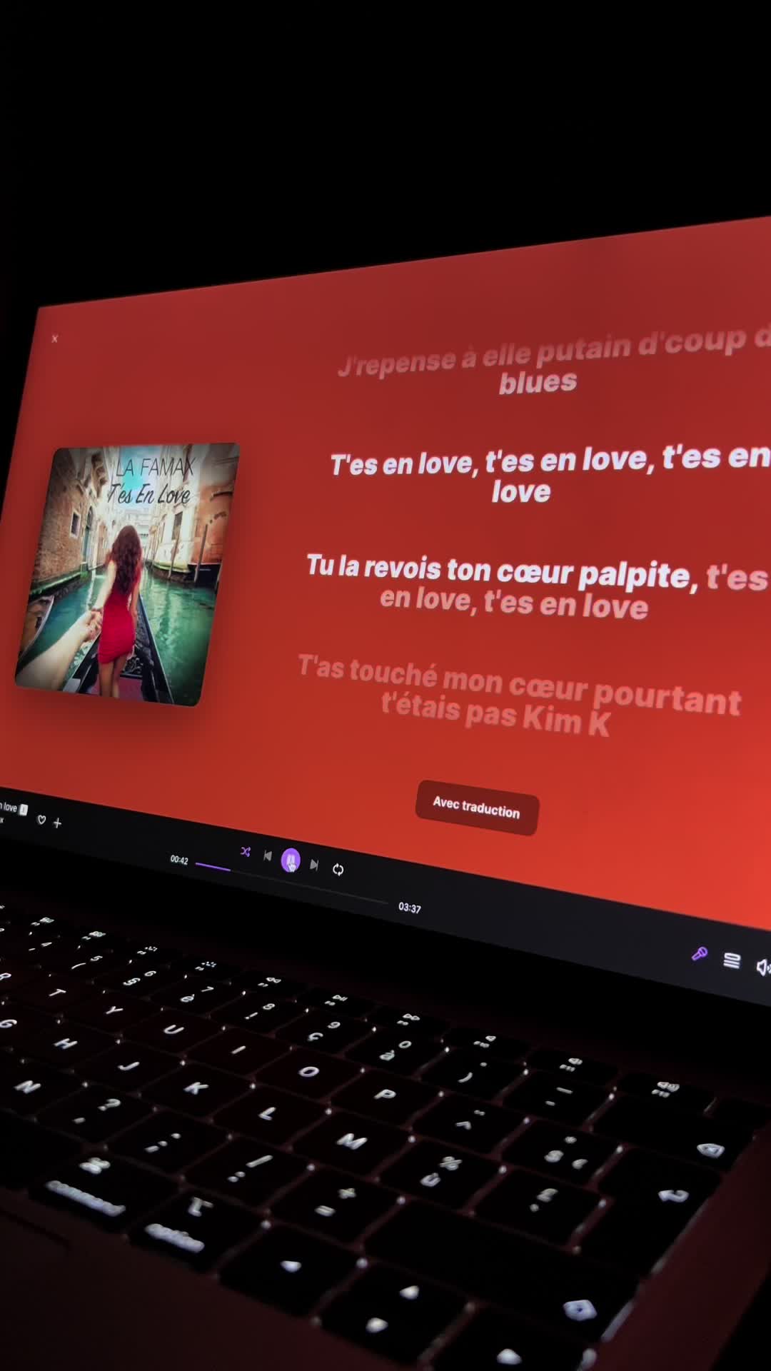 @Lyrcissong