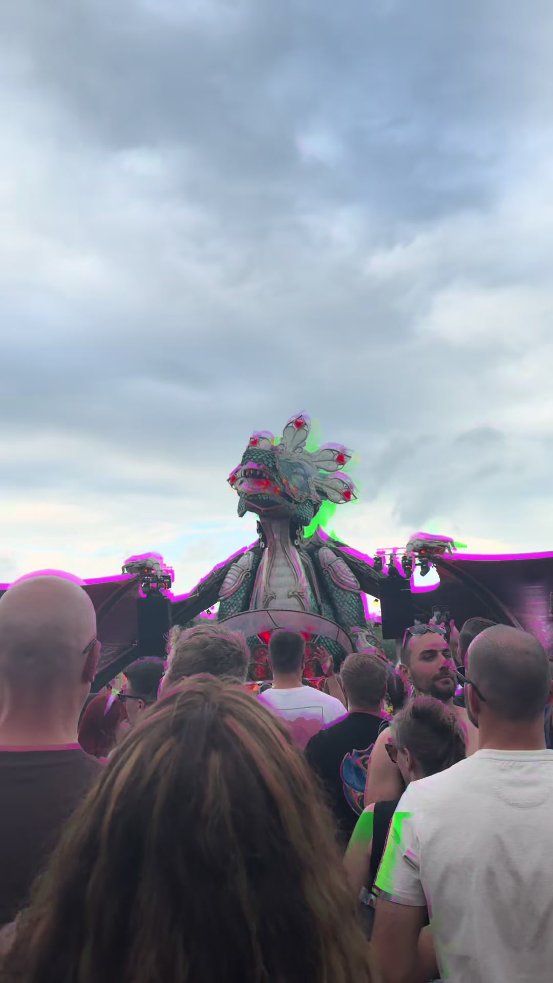 @Ej