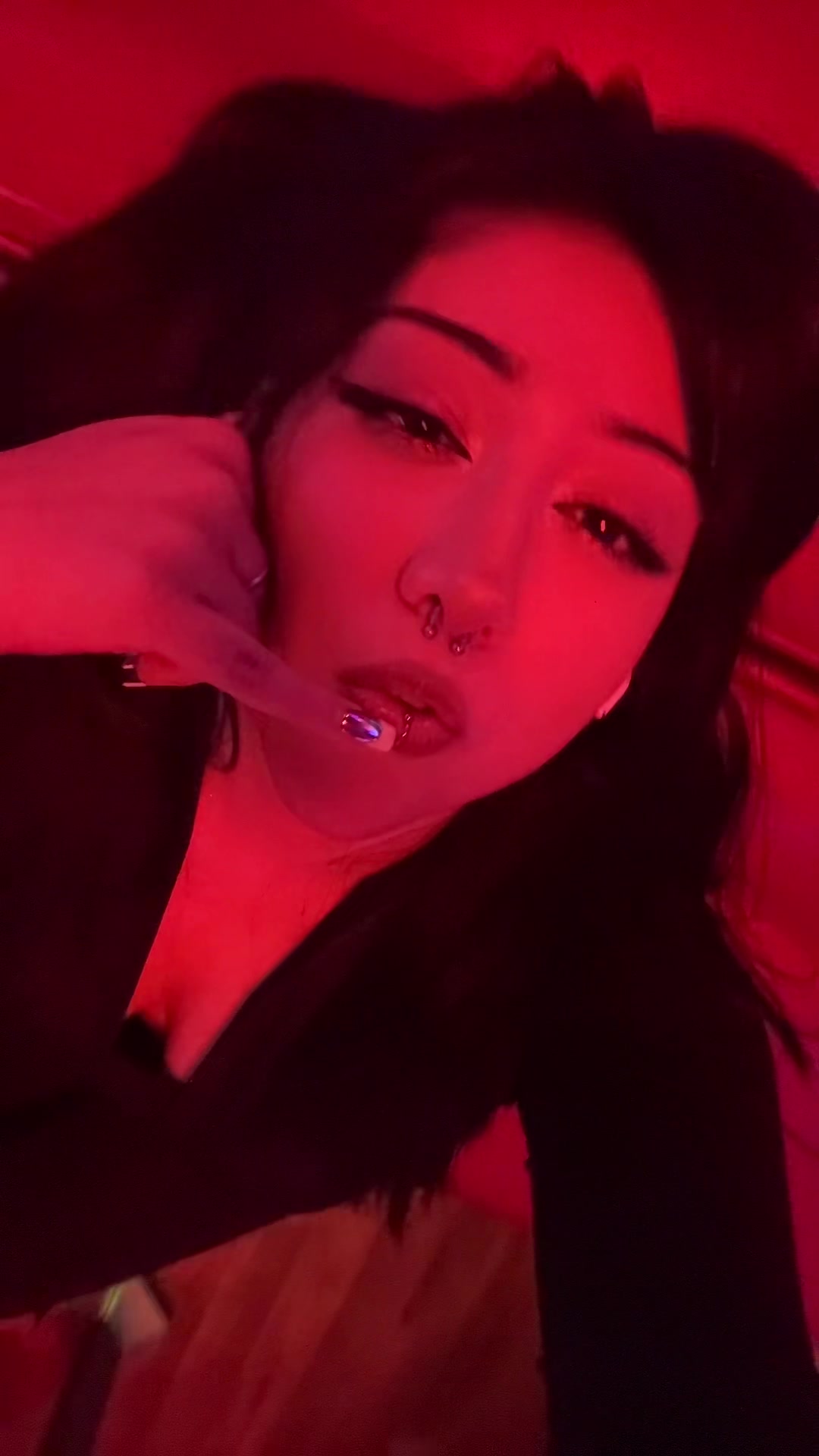 @niki