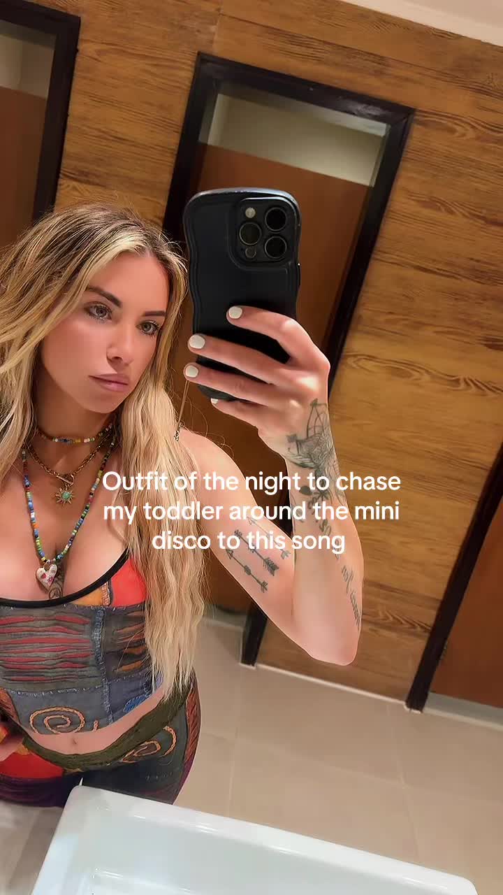 @GeorgiaFrancis •Relatablemum•