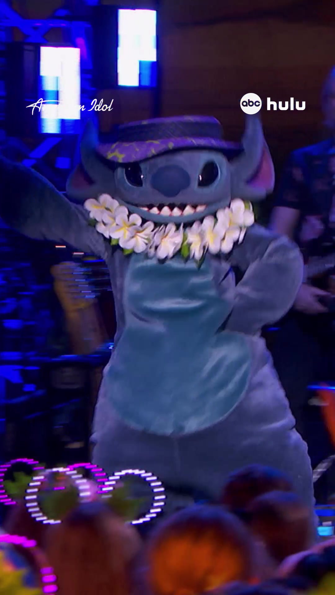 @AmericanIdol