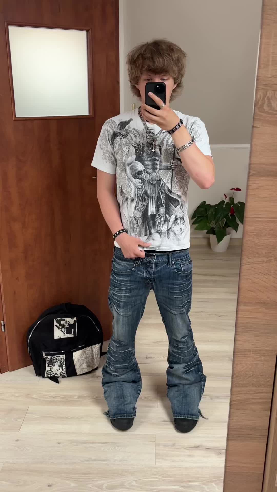 @r4fal3k๐ฃ