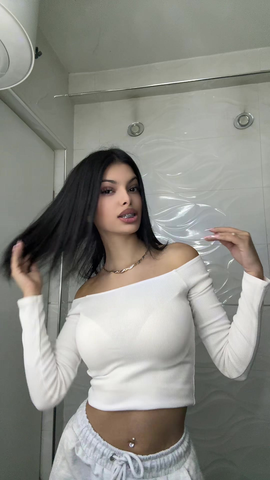 @Binaa
