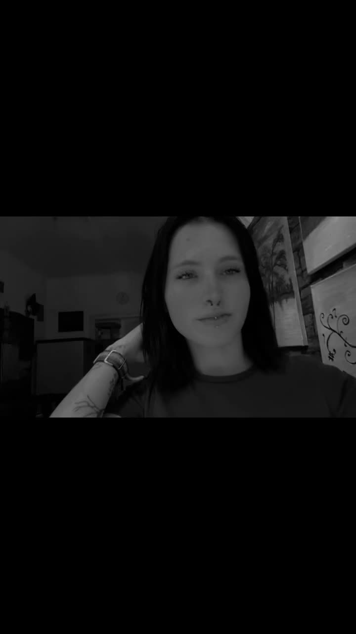 @officxl_madlen🏳️&zwj;🌈