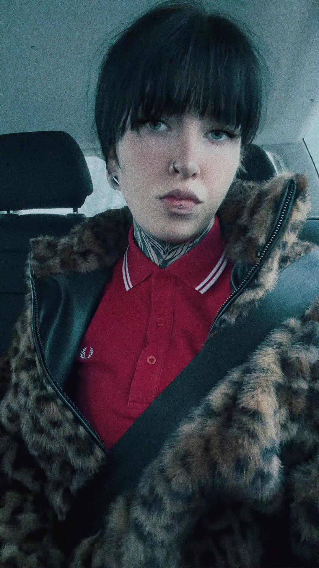 @caronzii.