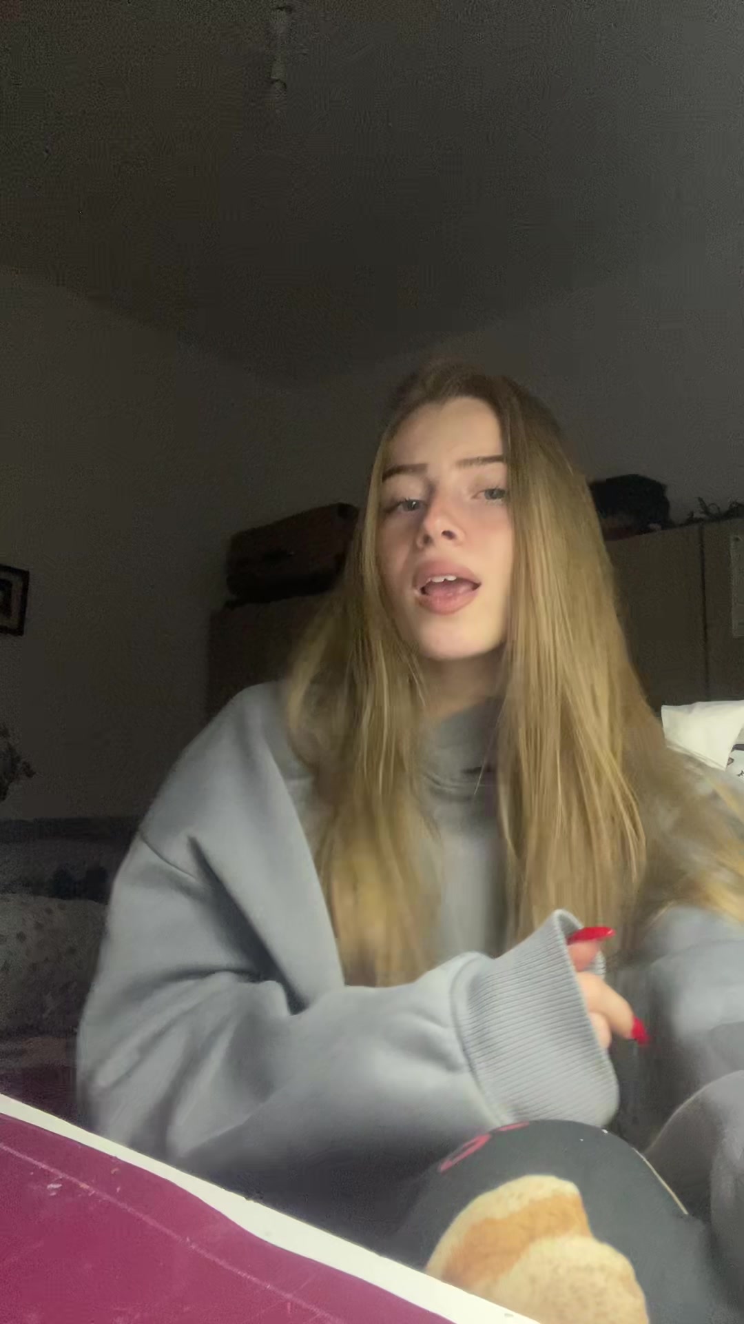 @nikolinaa