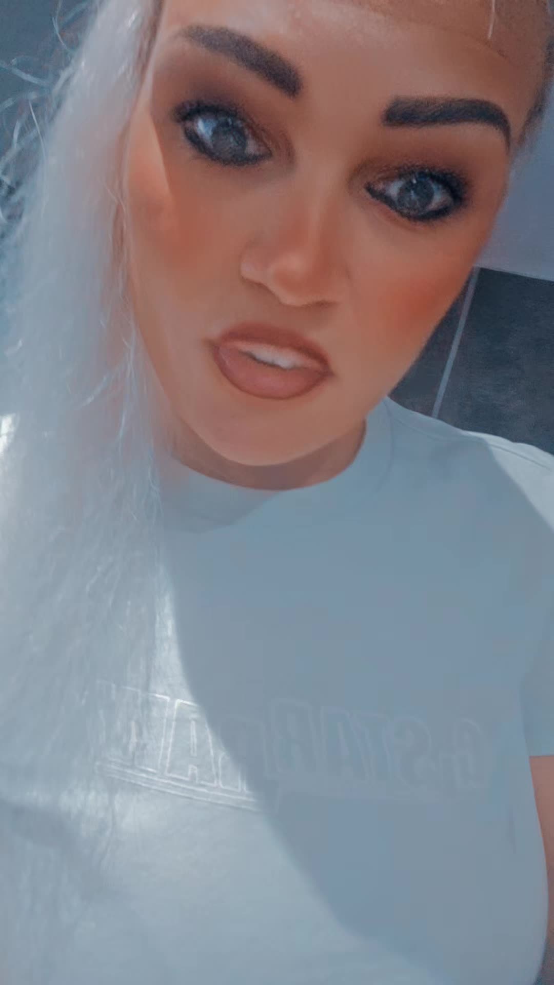@Ele