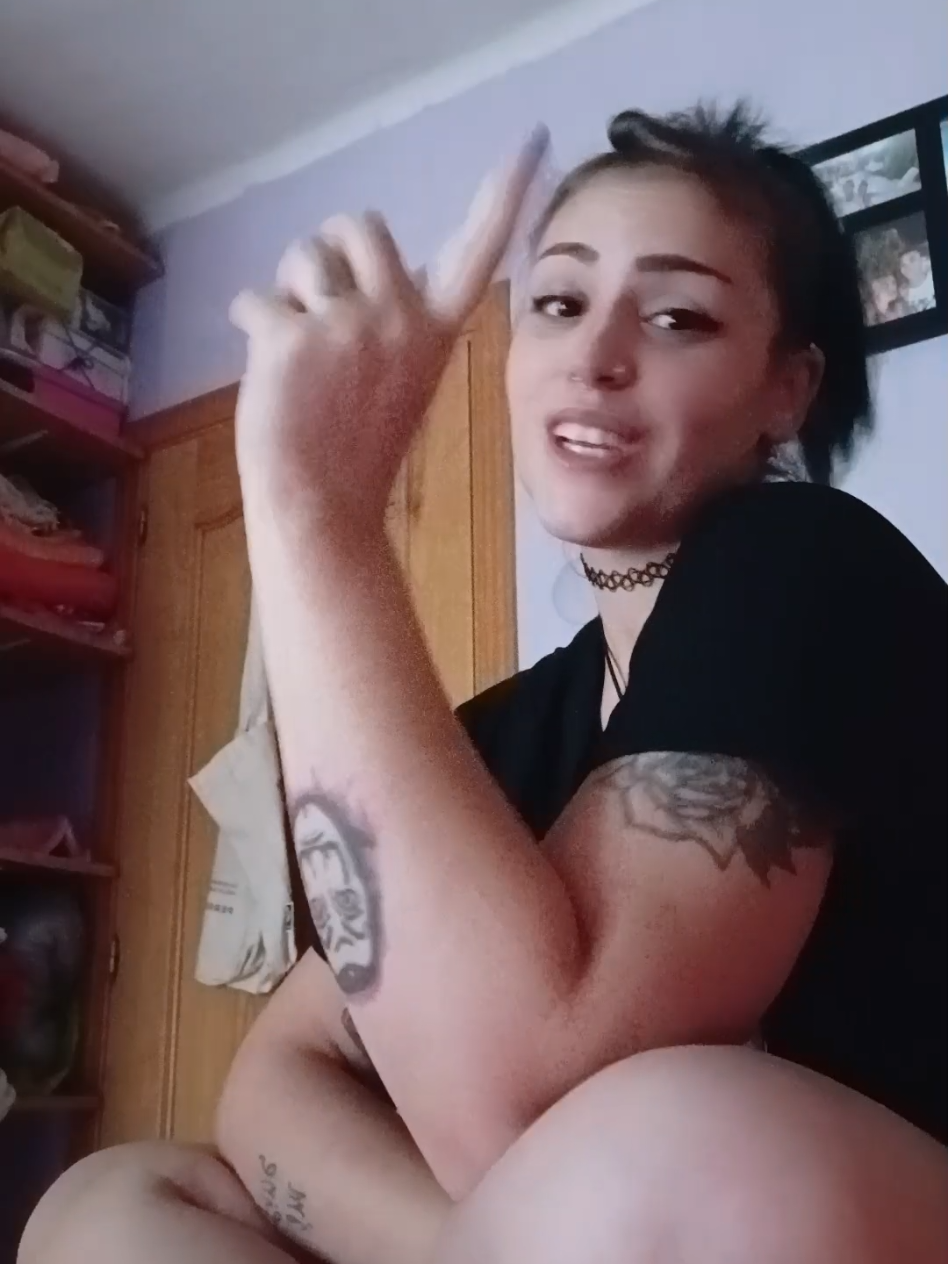 @mellamanreich_