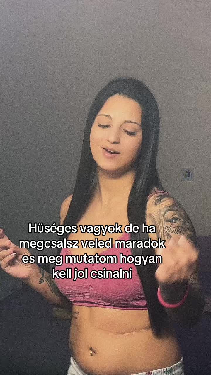 @Czak&oacute; Anitaa.
