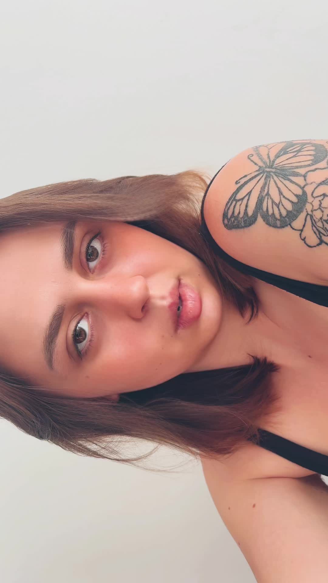 @Girlrandom34