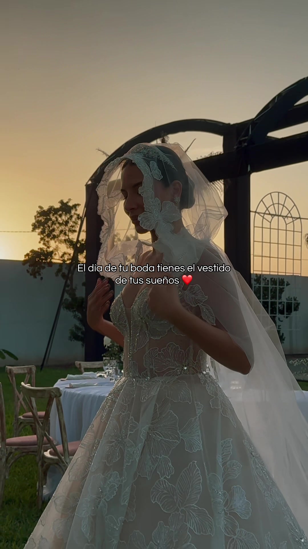 @Esc&aacute;pate conmigo | 📲💍