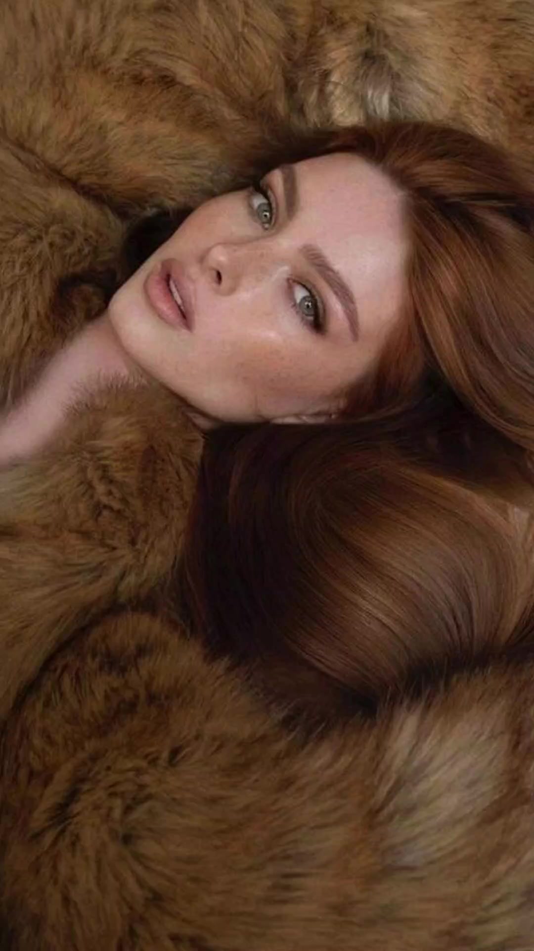 @Fur coat fans