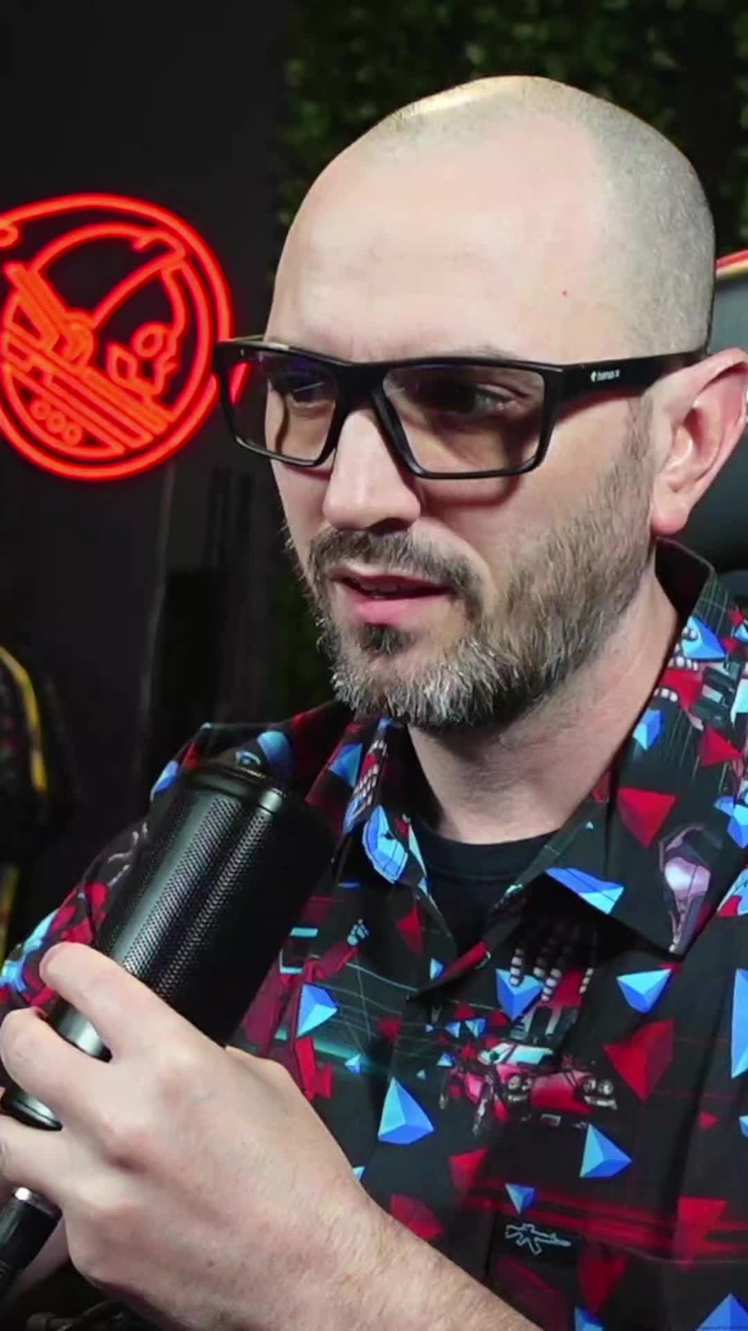 @HELMETFIRE