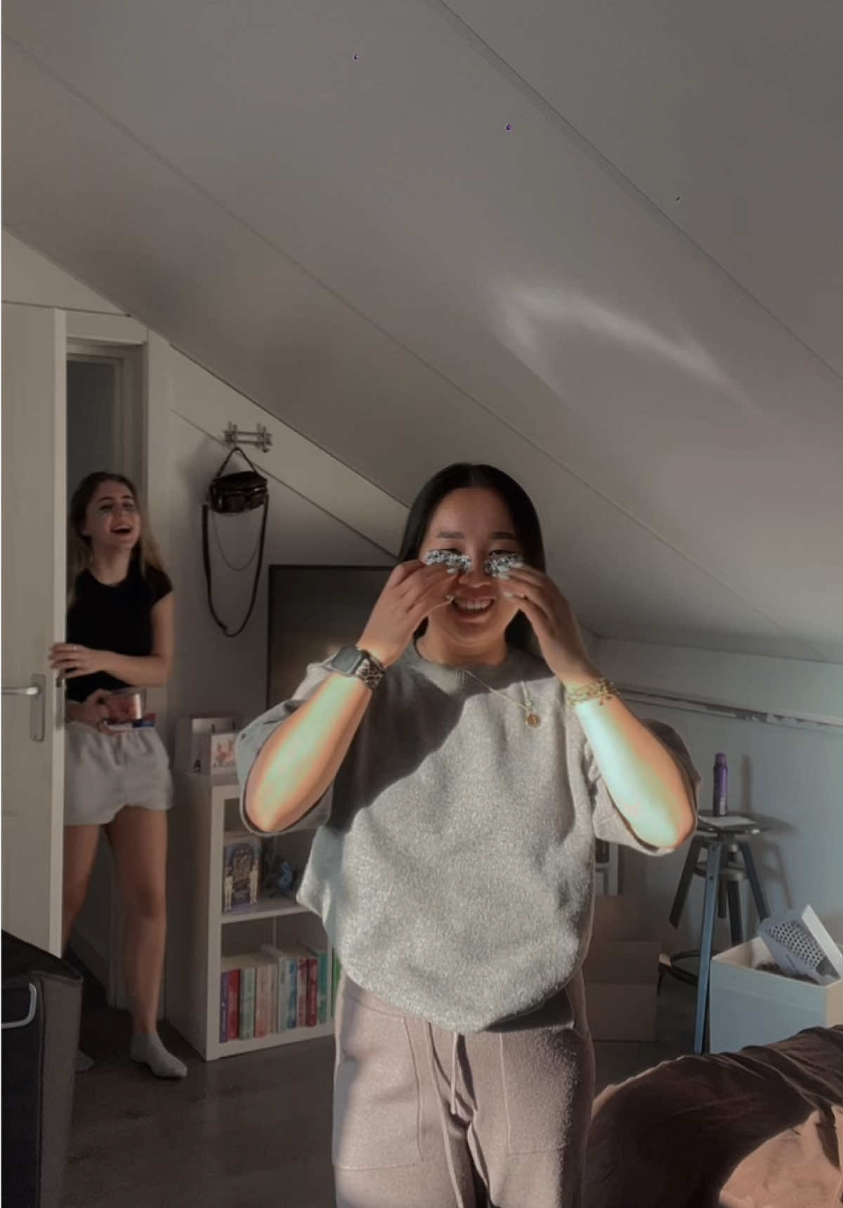 @Lin