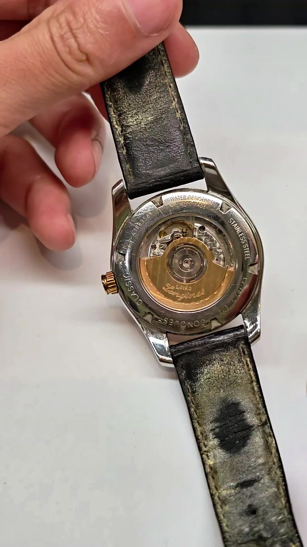 @Hoàng Nam Bác Sỹ Đồng Hồ