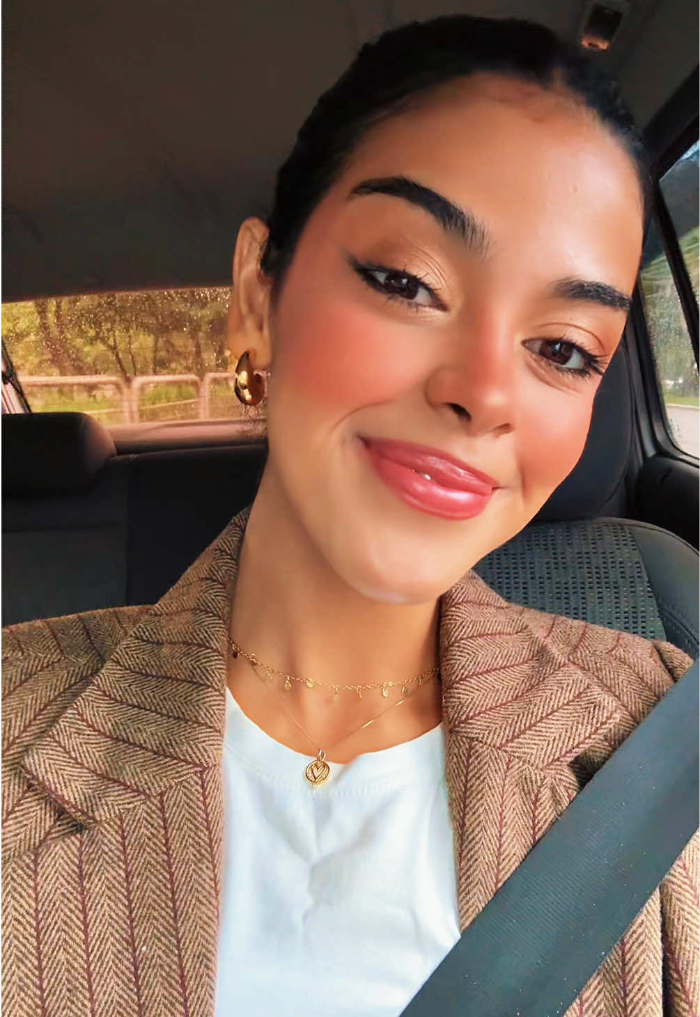 @ninamedeirosoficial
