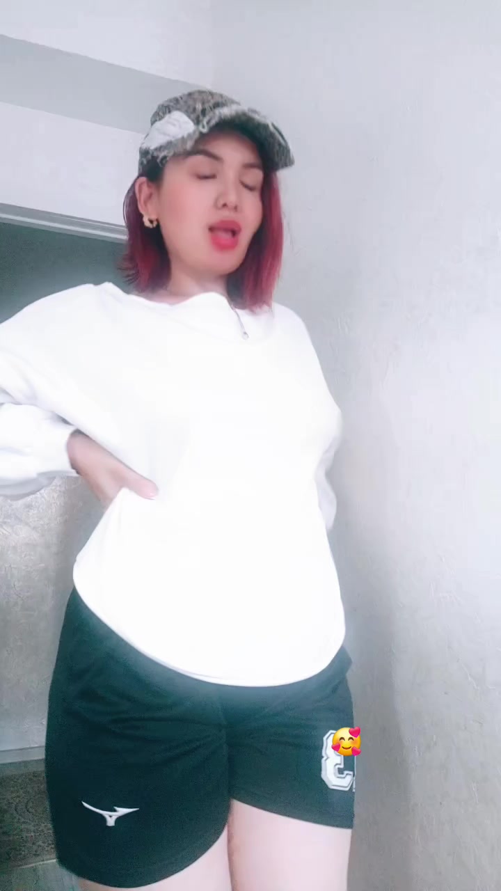 @Аида🥰