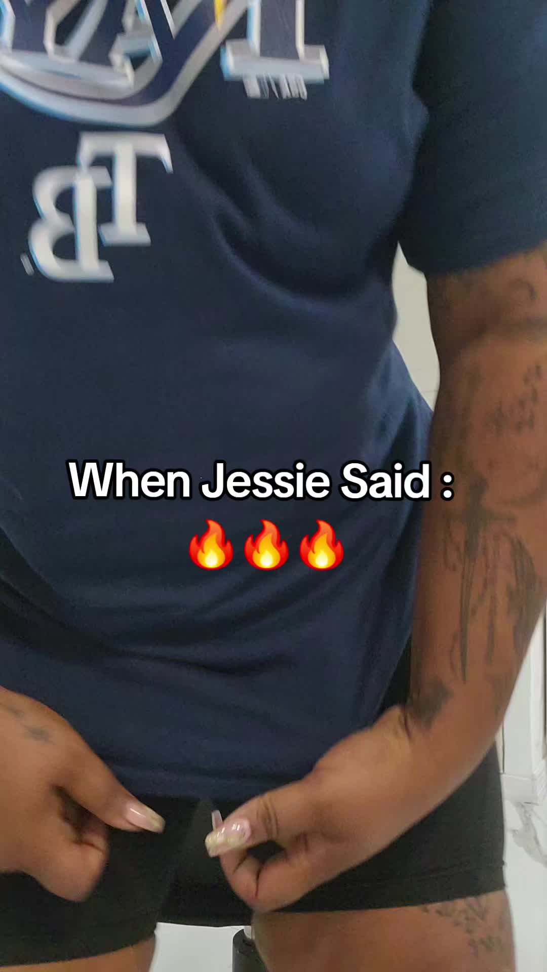 @Its_Me_Debonnaire_Marie