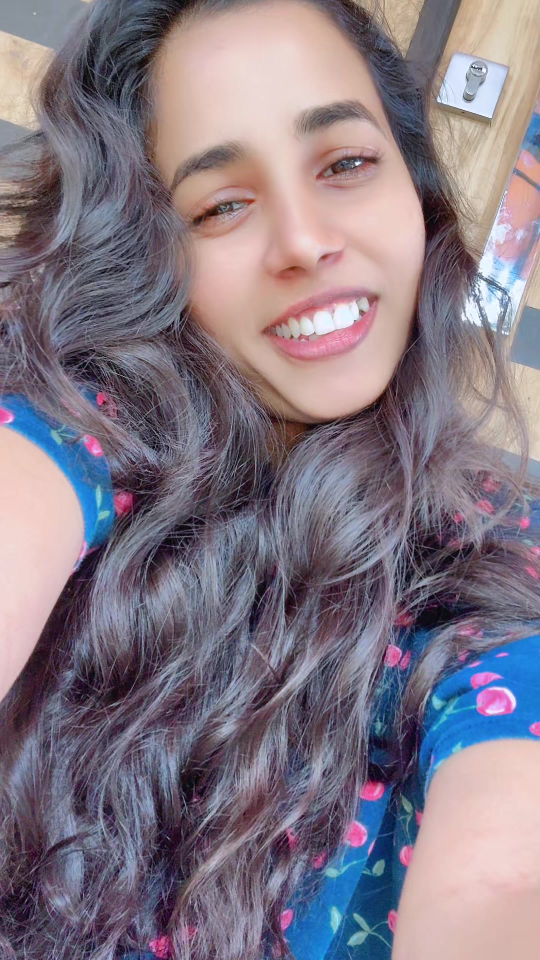 @𝑬𝒗𝒆𝒆 ' 𝑳𝒊𝒔𝒉𝒖𝒖 🐜🍃