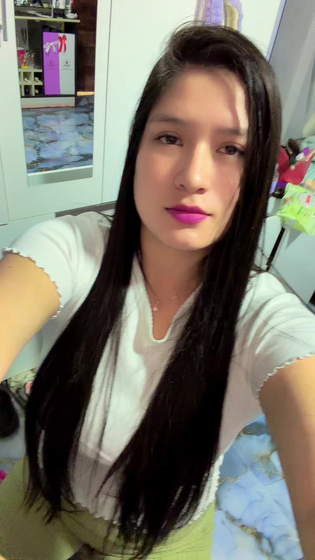 @Diana ๐ค๐