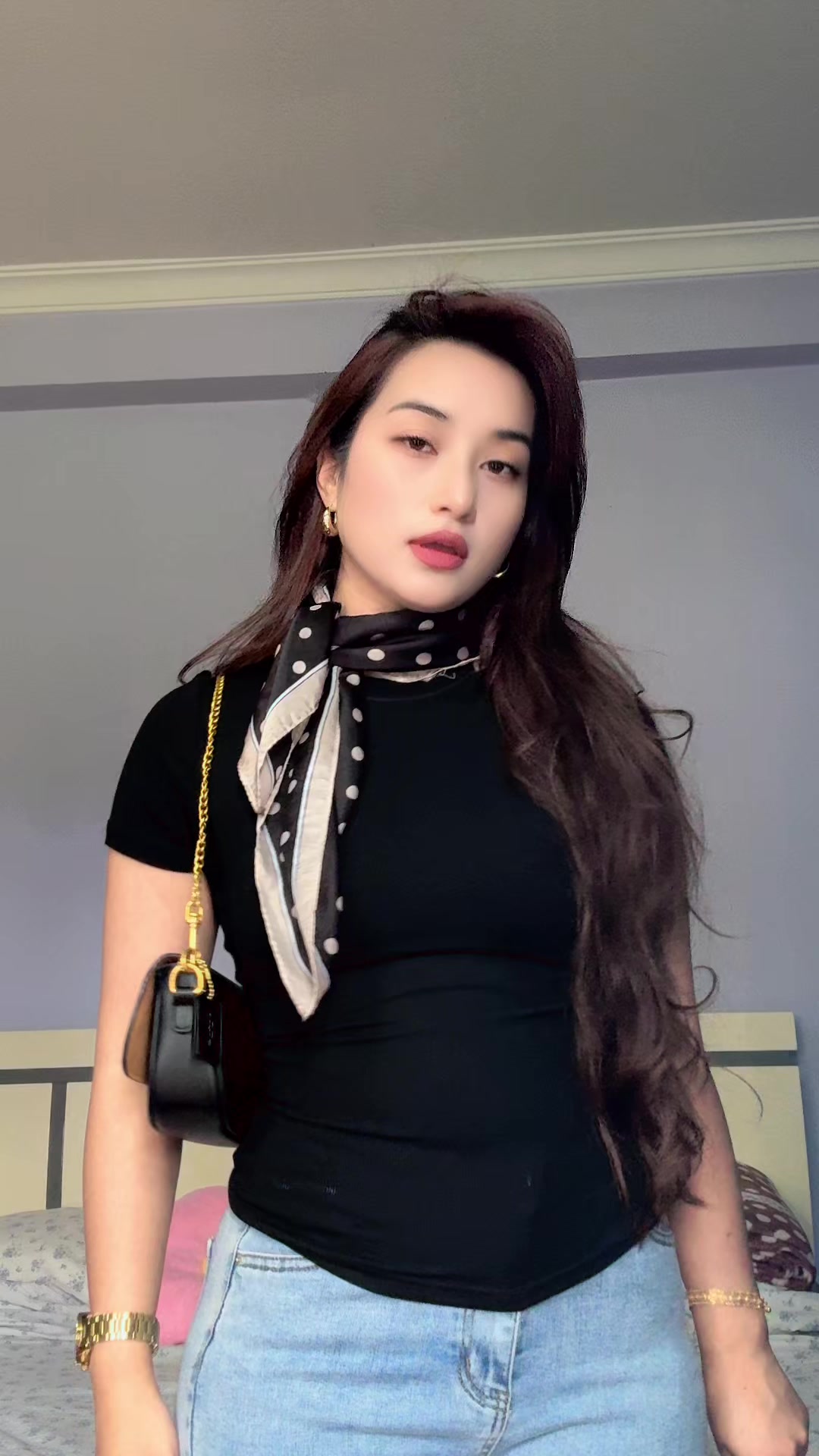 @Bindiya shrestha🐝🐘🧿