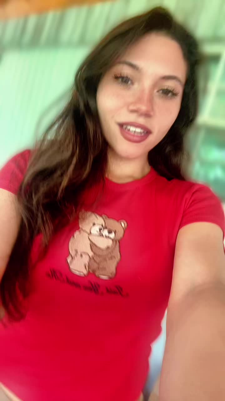 @Alexis 🦋