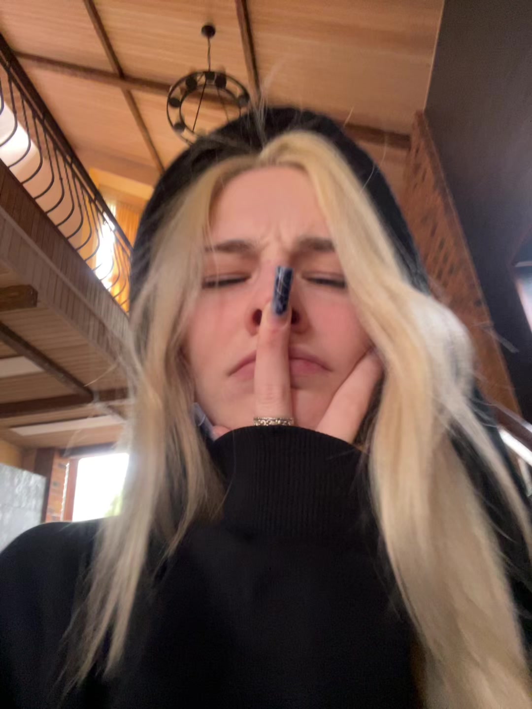@kisswnnyc