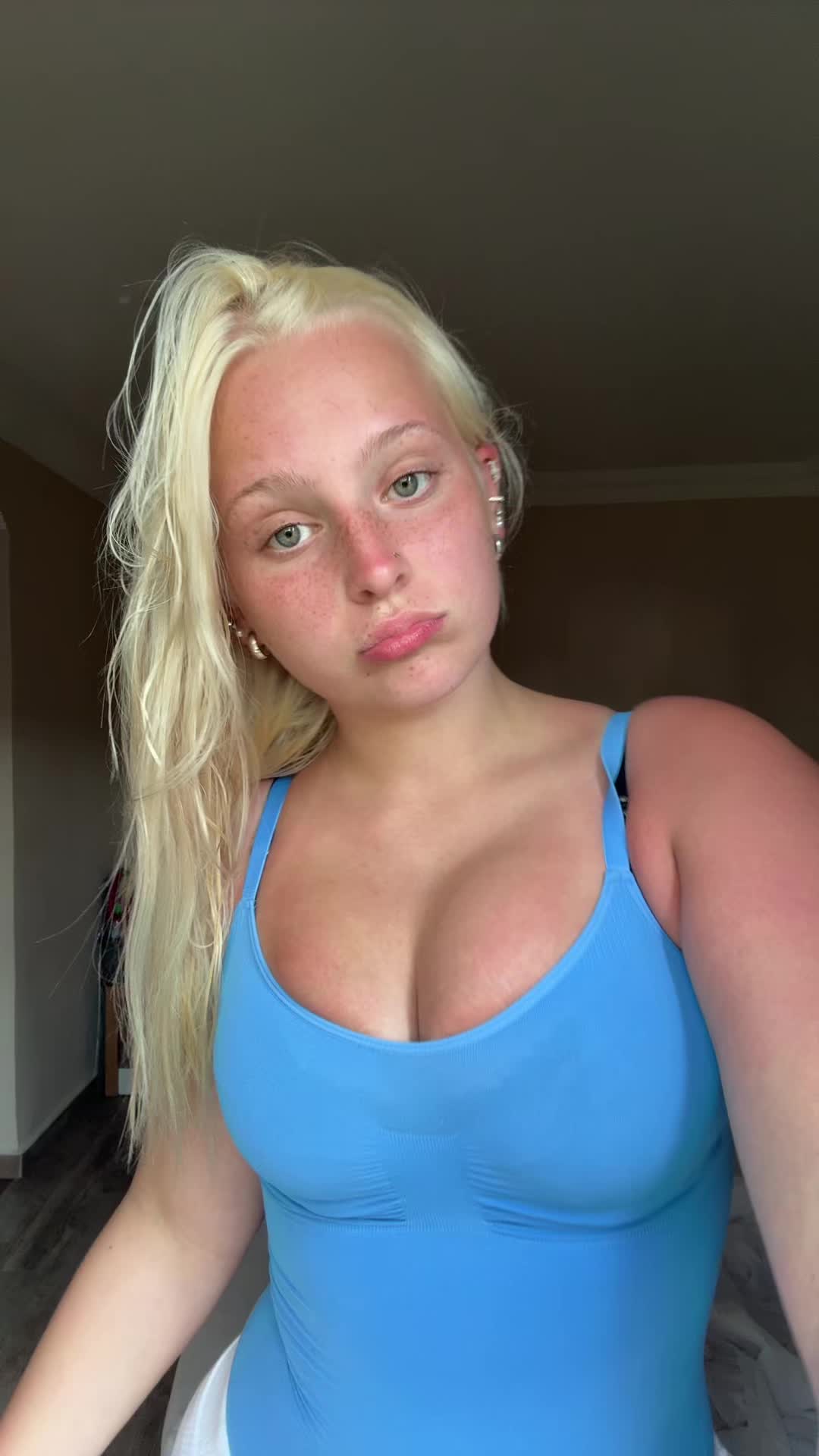 @𝐟𝐫𝐚𝐧𝐳𝐢🫧