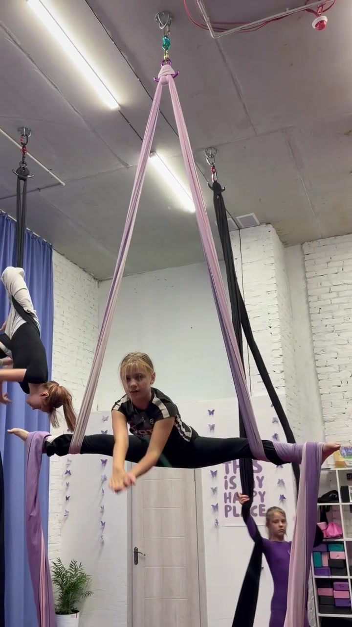 @🧗🏻♀️aerial/anna💫
