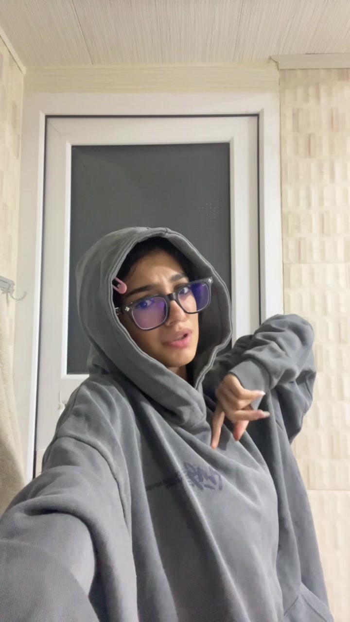 @kiiyana