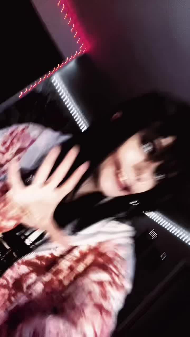 @𝒵𝔢𝔱𝔥 ´ཀ`