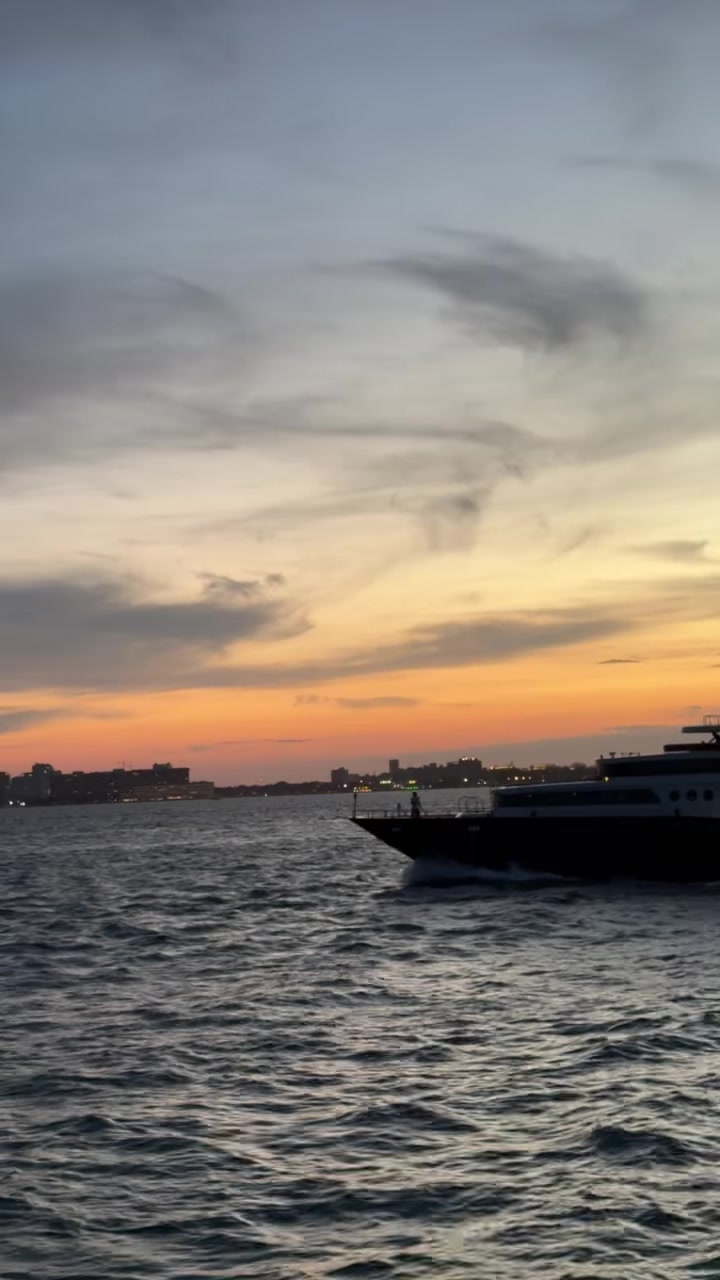 @Yachtvibesmiami