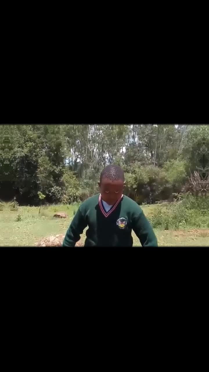 @R&Ecirc;VEUR