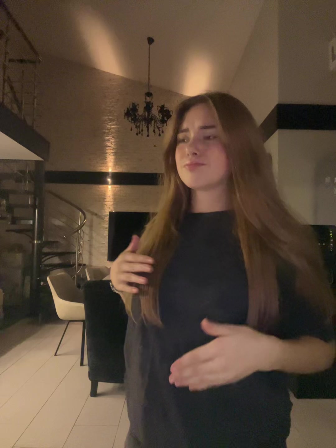 @alyak977