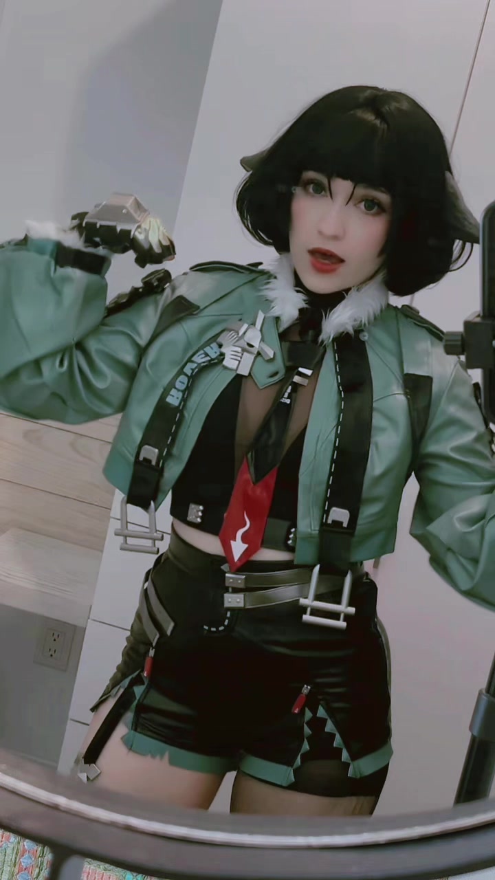 @Nellmew