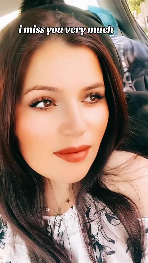 @ELVIRA COCOLOȘ ✅@