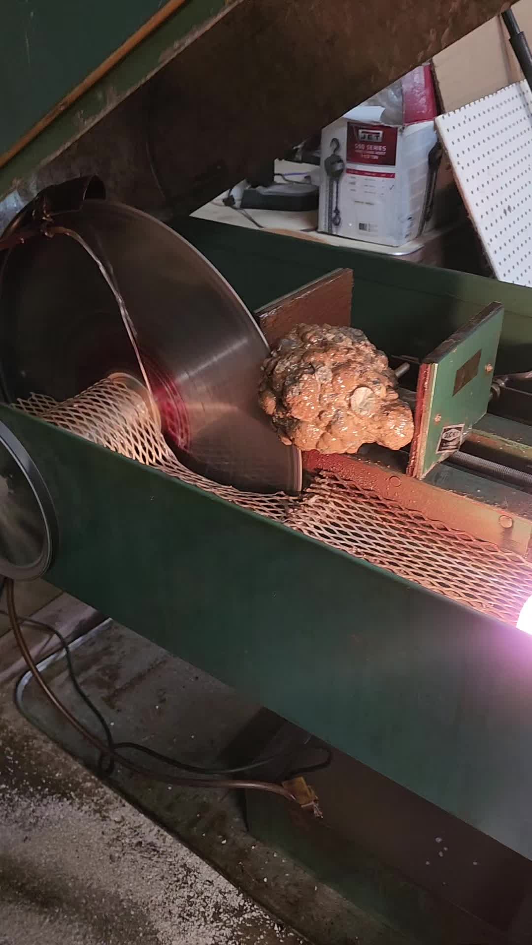 @Agate Magnet