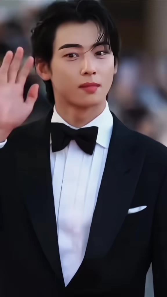 @ᥫ᭡rous_aroamyᥫ᭡