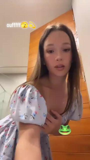 @Ellie leen