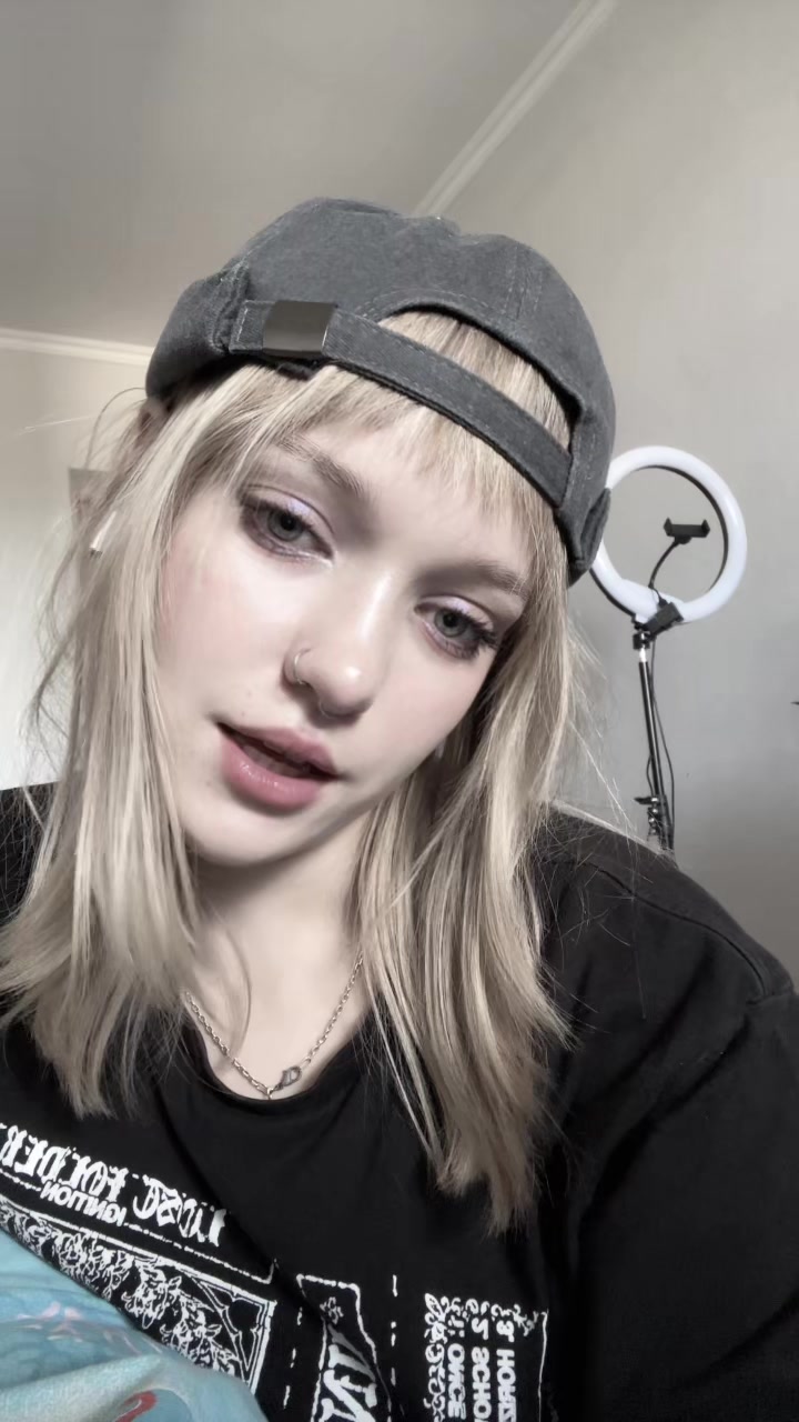 @параша