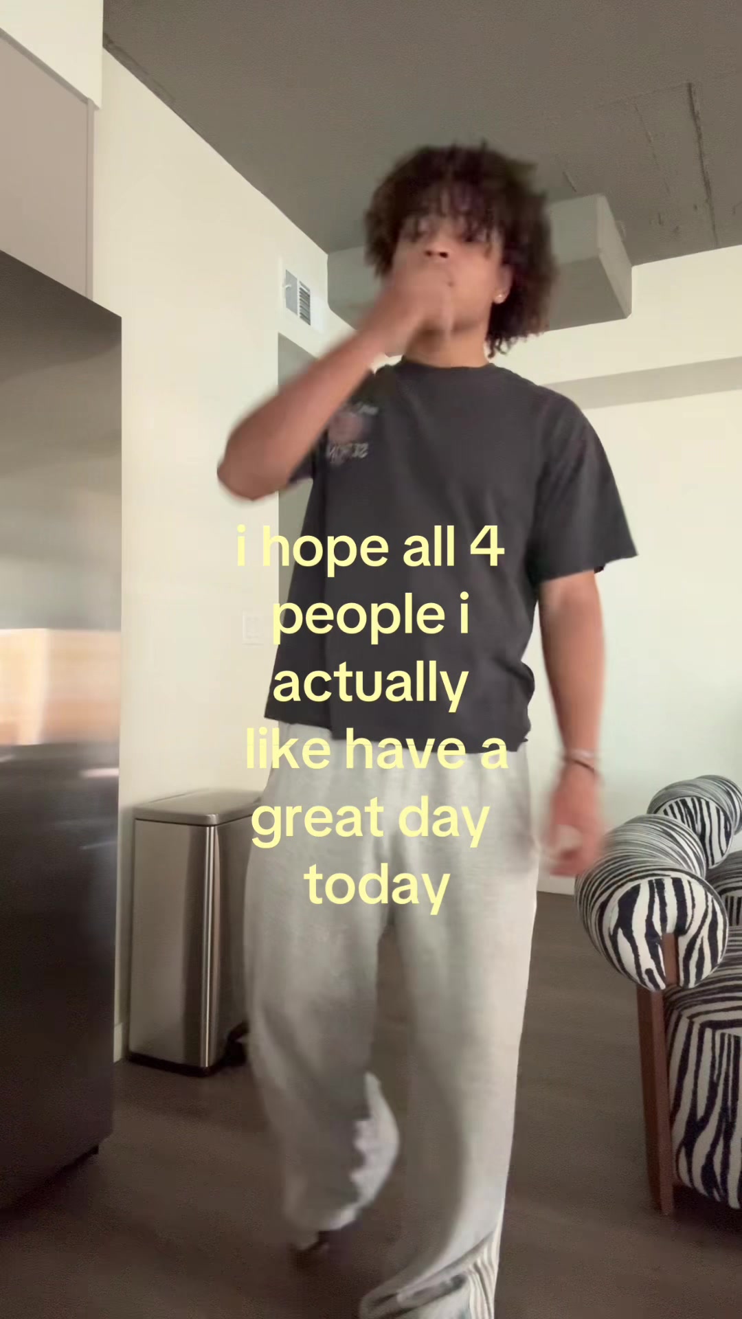 @cam 🦸🏼