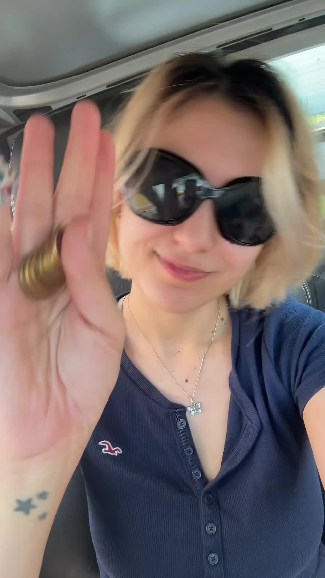 @Ana 🪩🎀🇬🇷