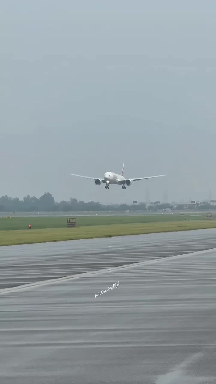 @🧑✈️ ✈️CAPTAIN ✈️🧑✈️