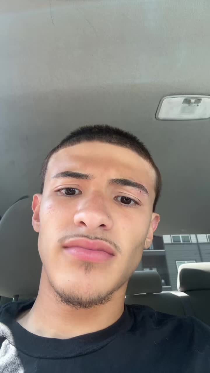 @el.elli0t_