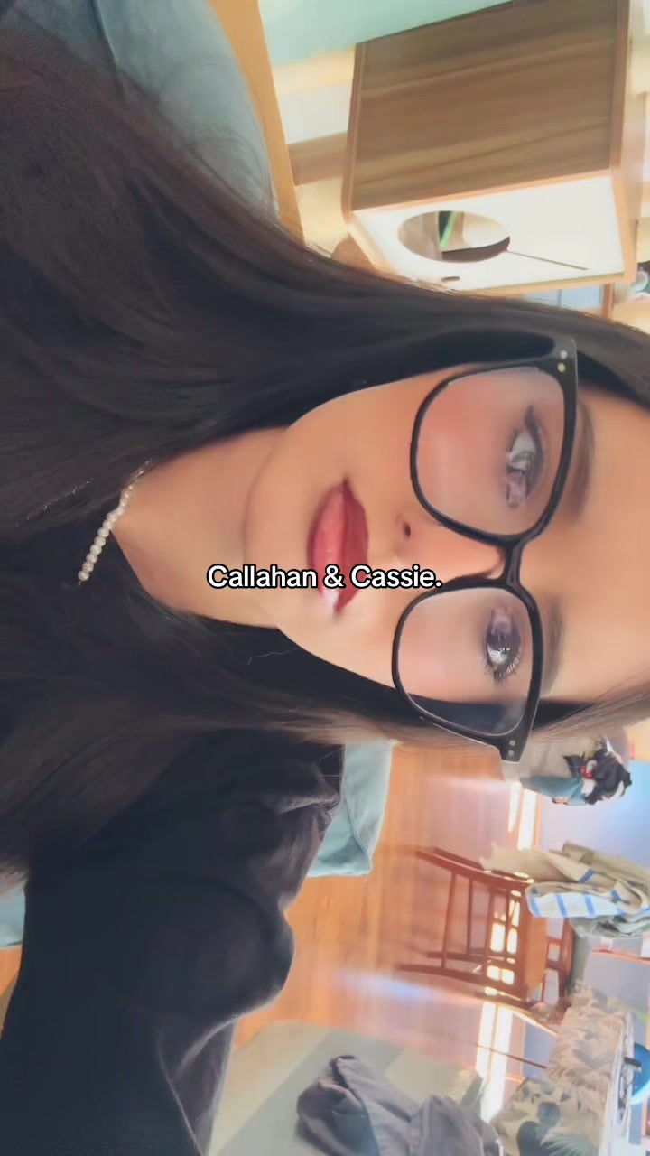 @𝒜𝐥𝐲 𝒞𝐚𝐢𝐧𝐞.' ᥫ᭡.