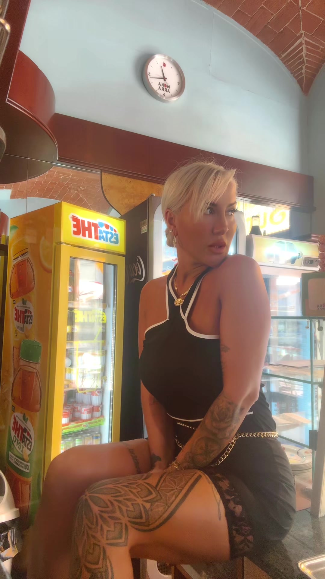 @Ela _entela