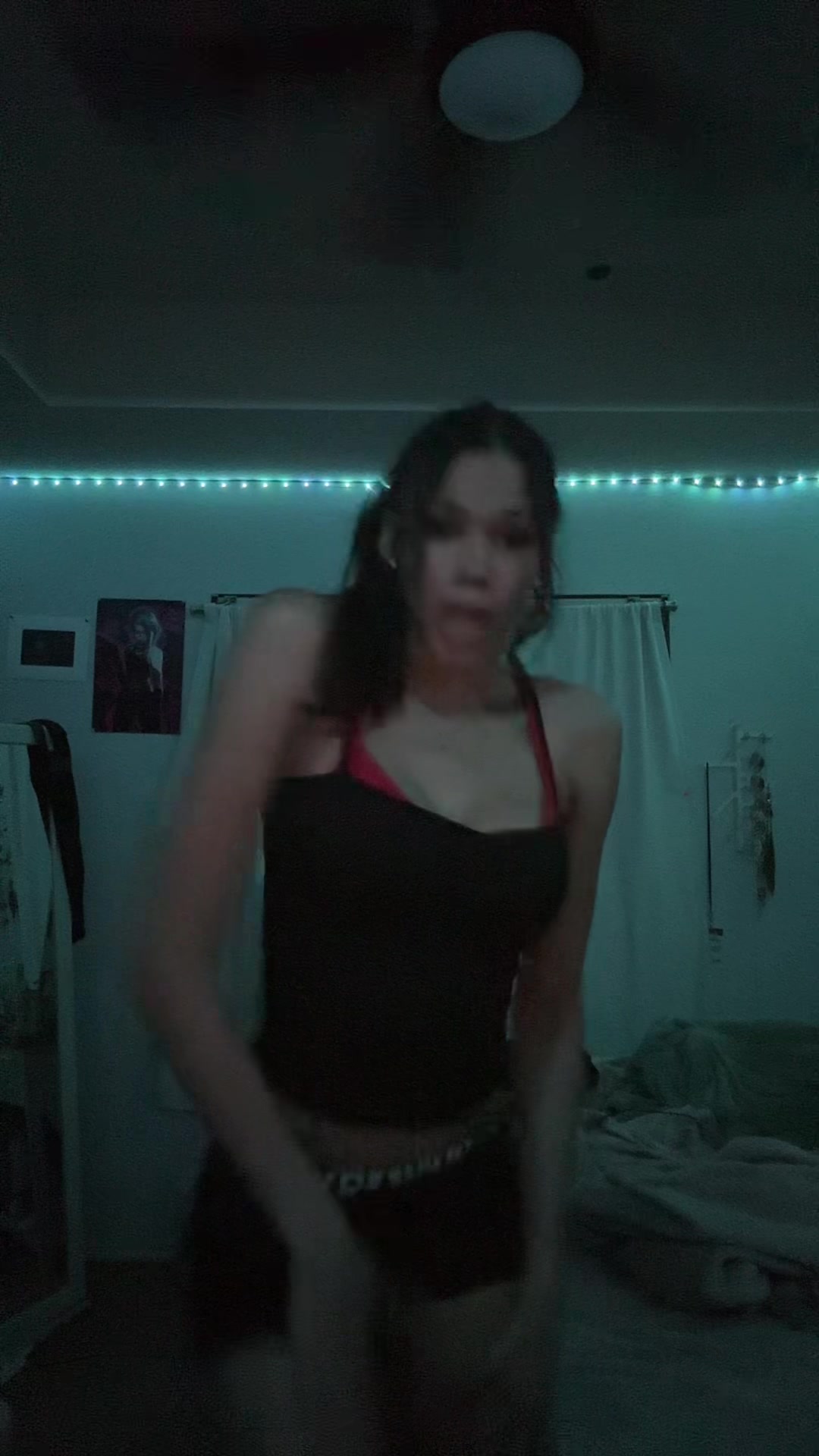 @アドリアンナ