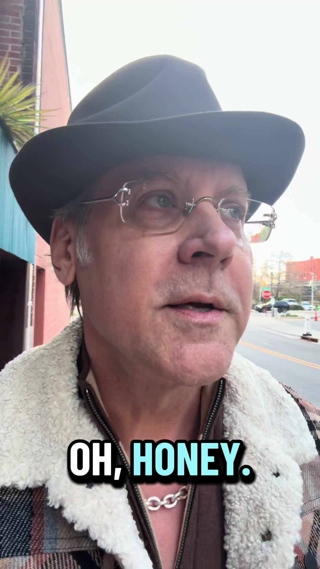 @jamesholidaycomedy