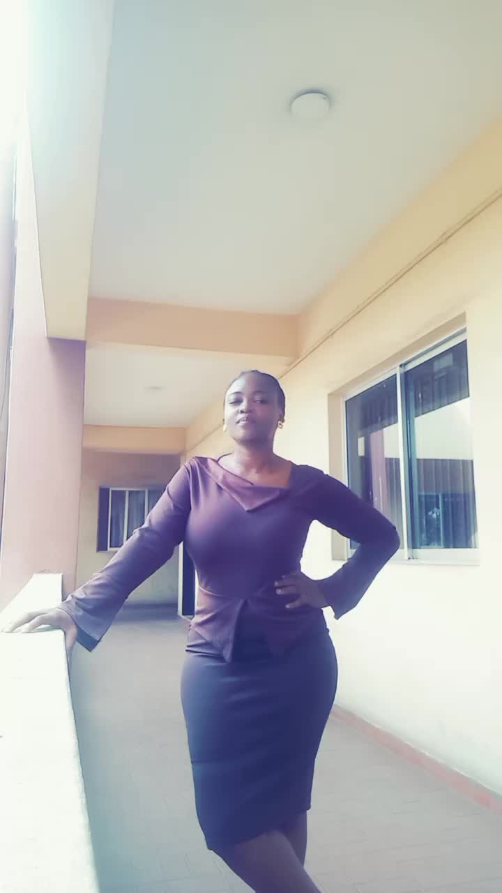 @Odunayo_O