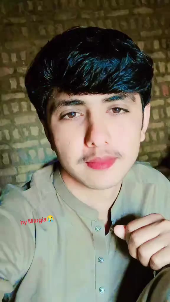 @Zeeshu💫